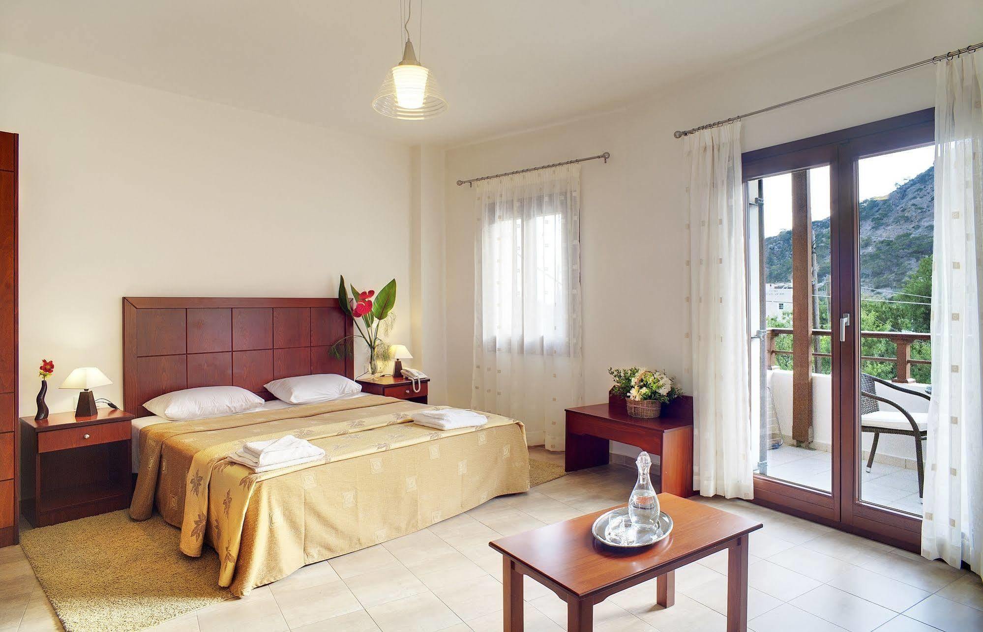 Syia Hotel Soúja Eksteriør bilde